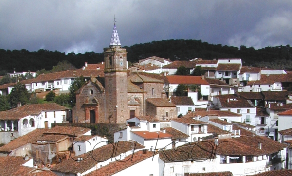 Valdelarco, Huelva, España. Casas Valdelarco. Sierra de Aracena. Huelva. España